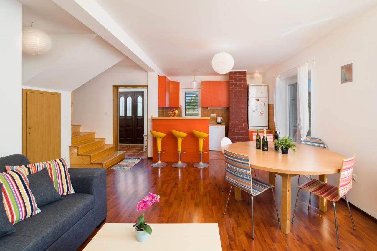 Apartment Bagatin ポドストラナ エクステリア 写真